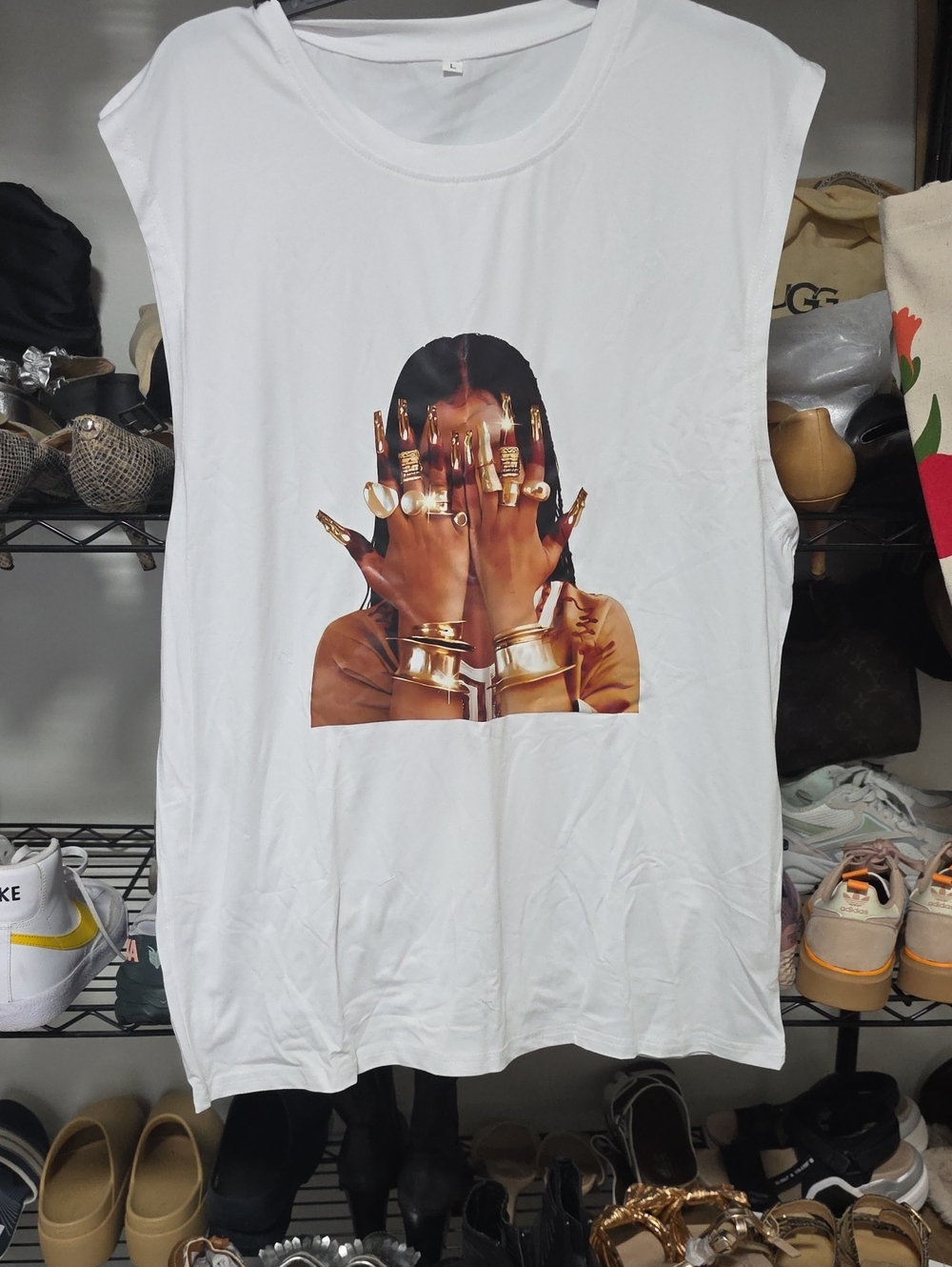 White Graphic Sleeveless Women’s Tank Top with Gold Accent Print